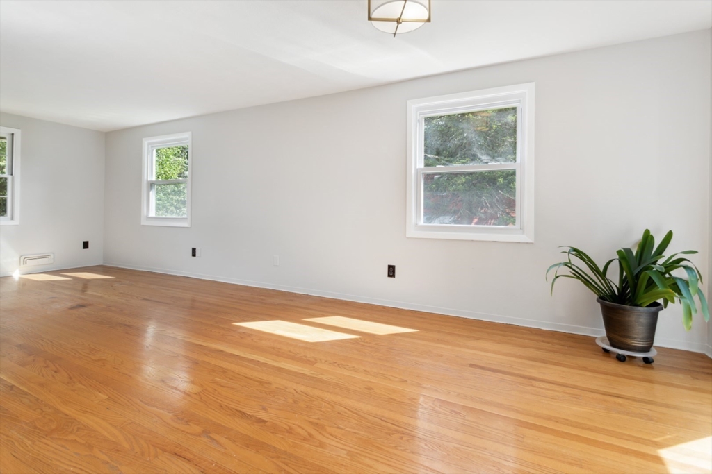 760 Lowell