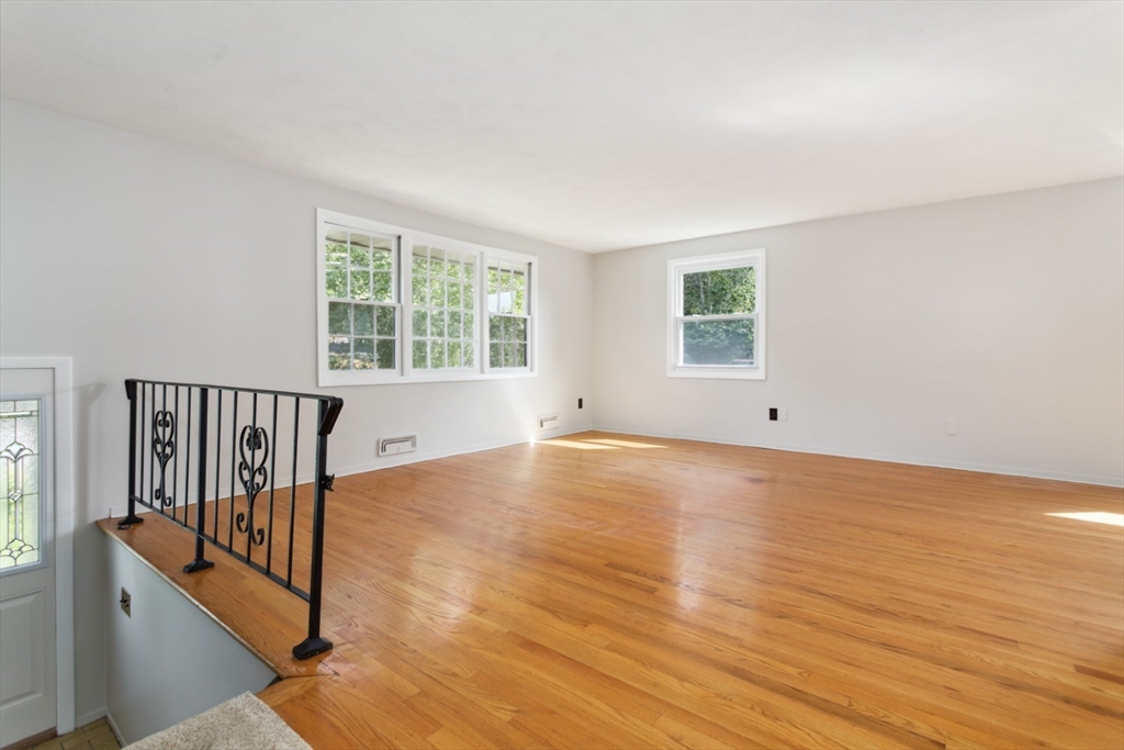 760 Lowell