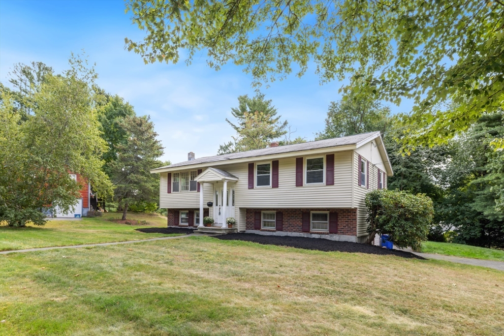 760 Lowell