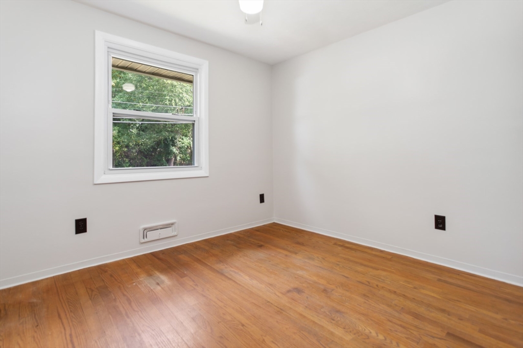 760 Lowell