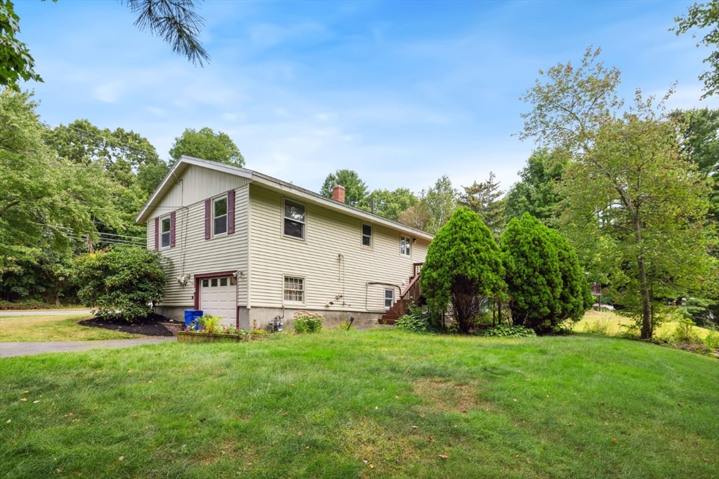 760 Lowell