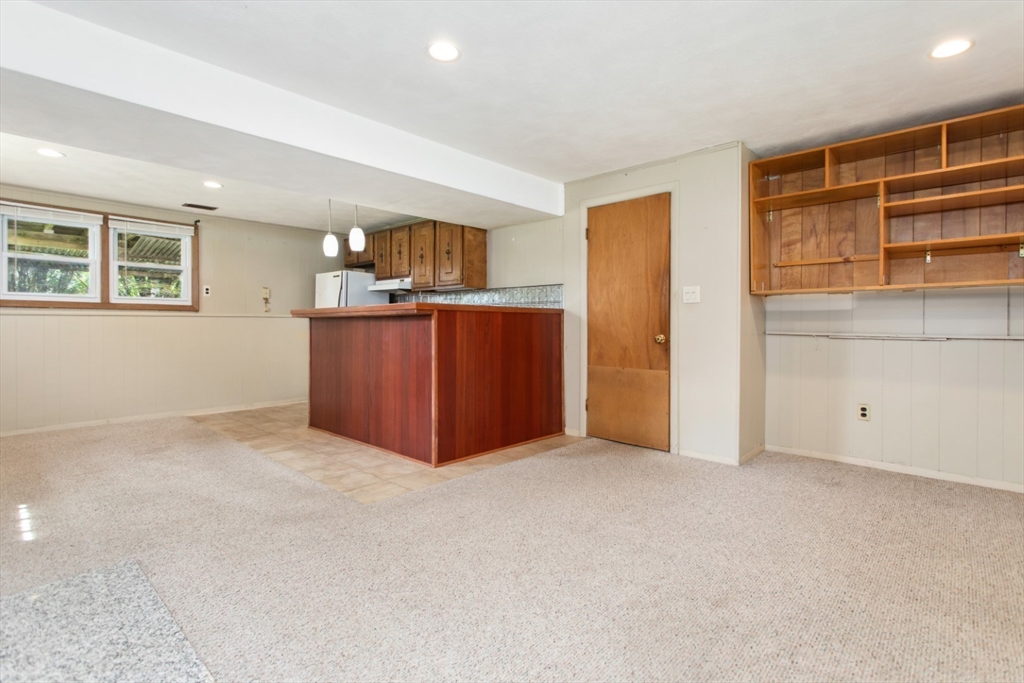 760 Lowell