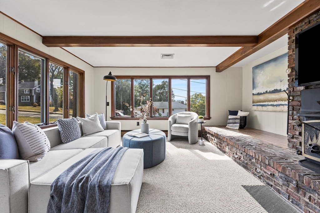 10 Gerry Road
