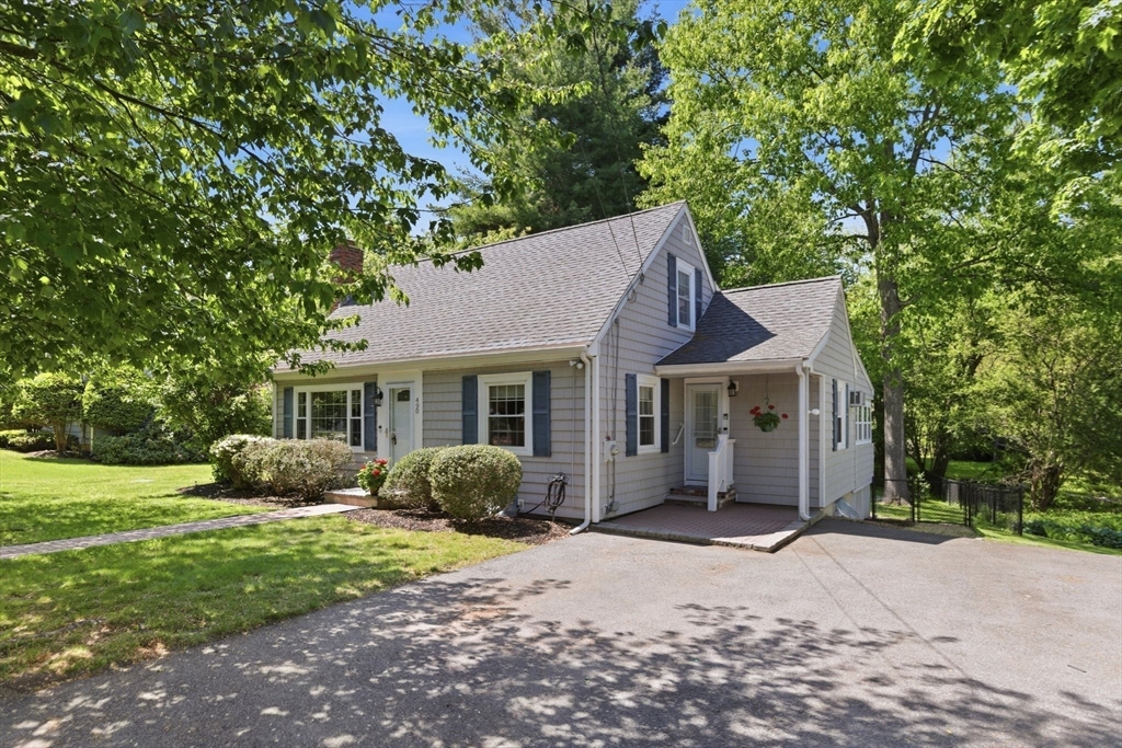 490 Main Street
