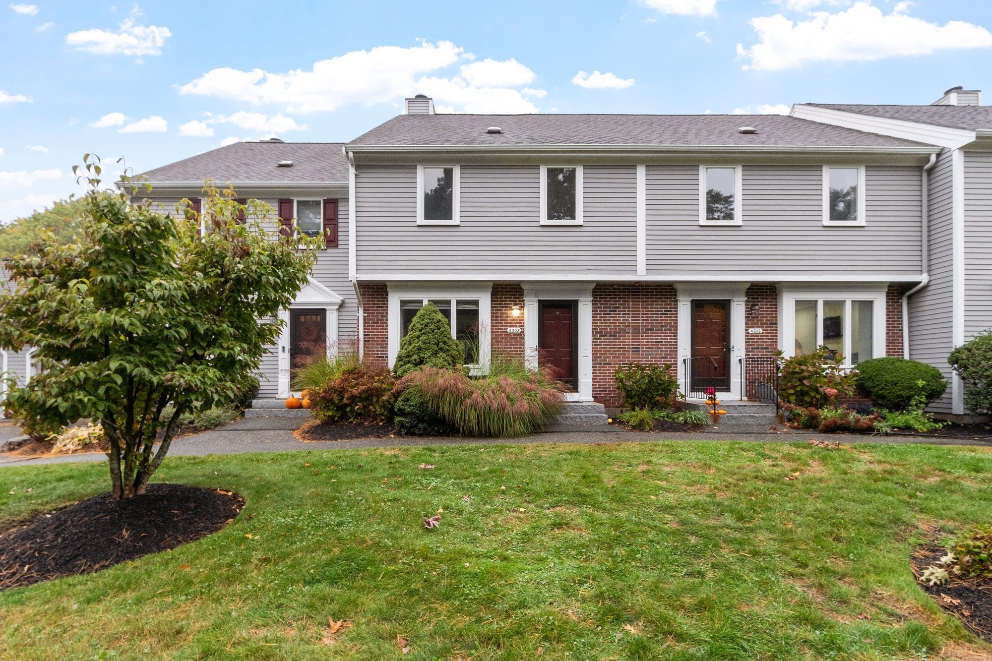 4302 Deerfield Circle 4302 Peabody MA