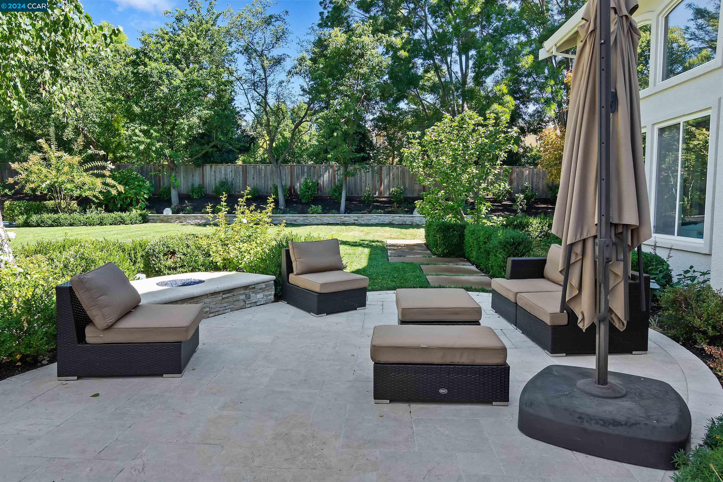 109 Elliott Ct