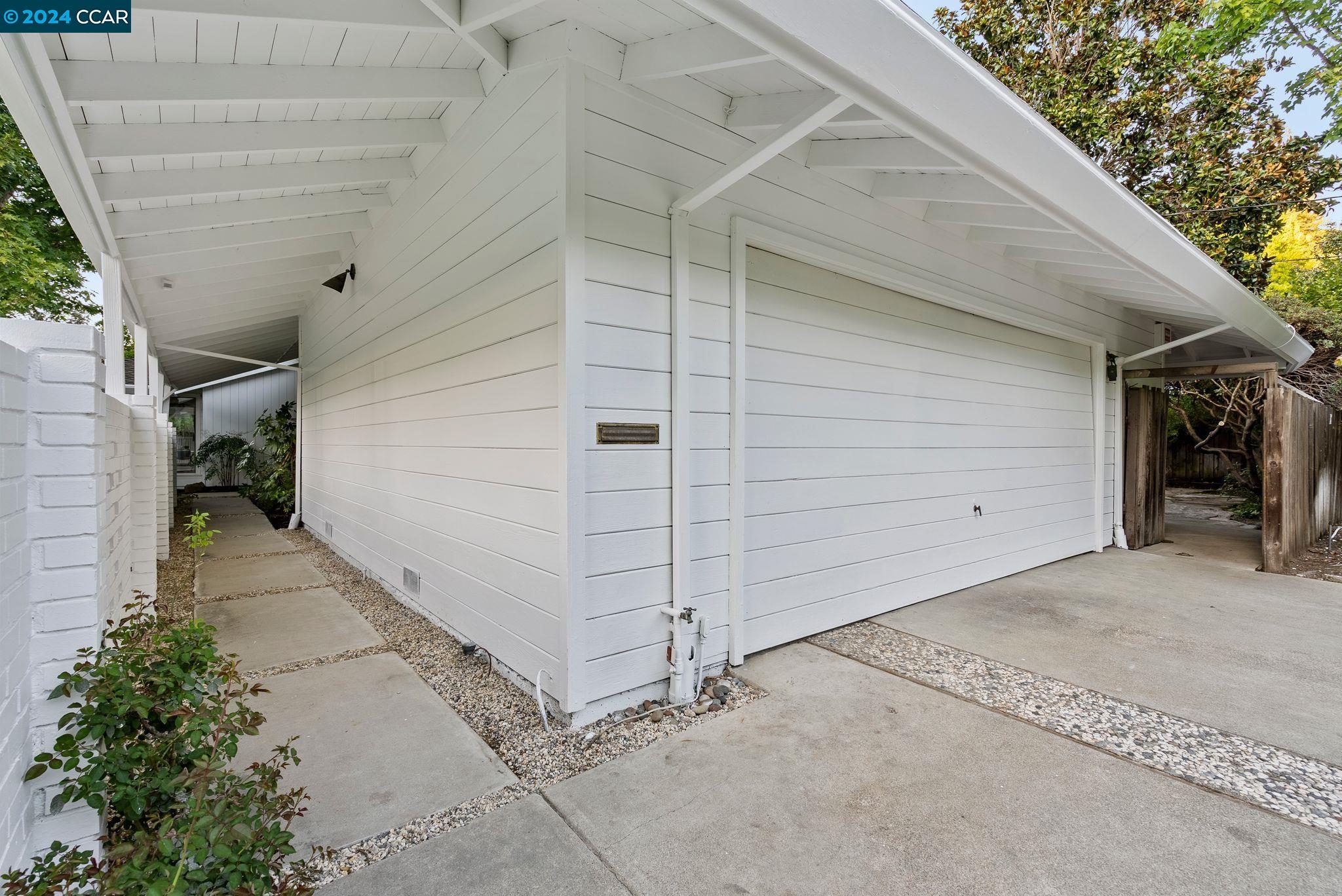 3644 Happy Valley Rd
