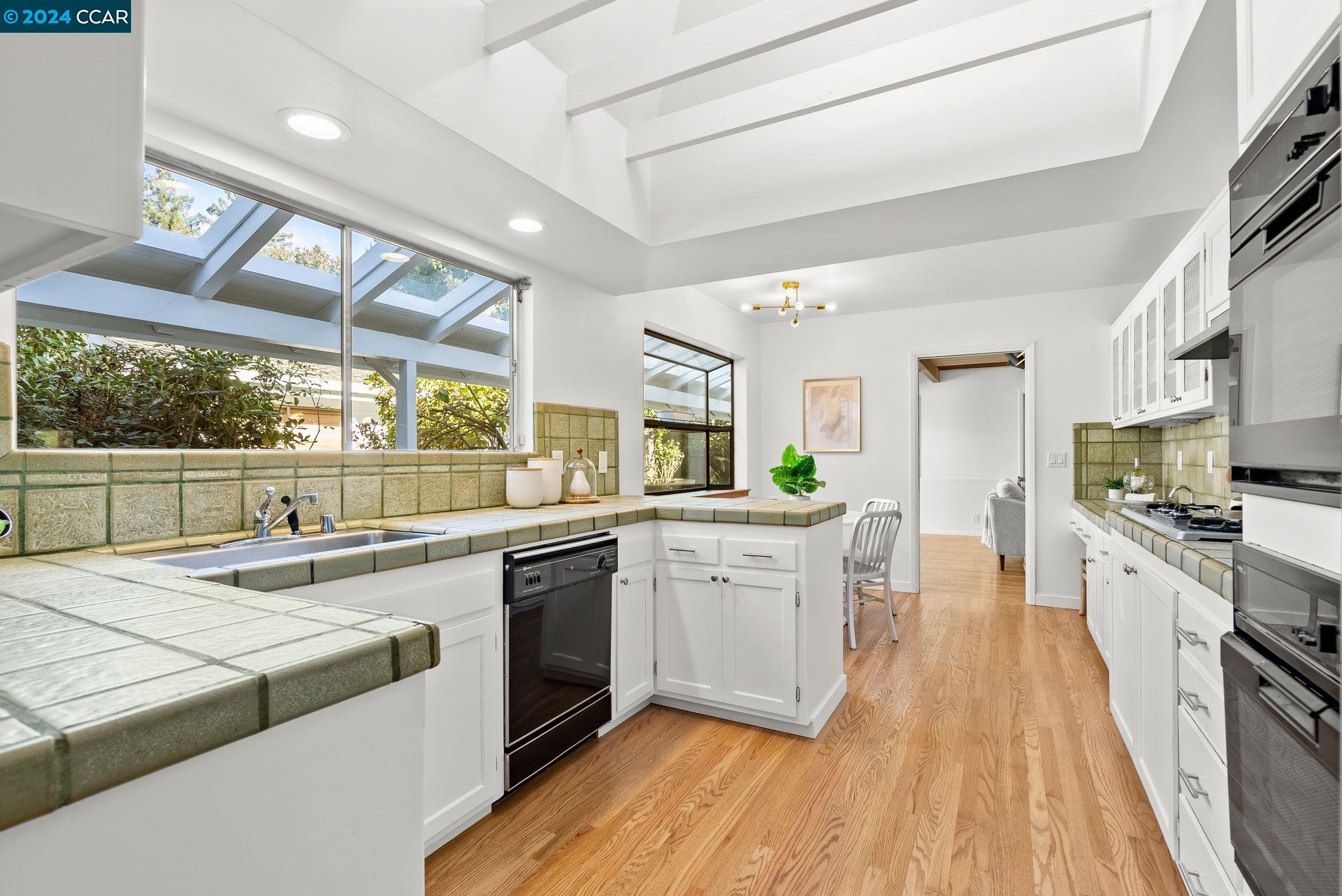 3644 Happy Valley Rd