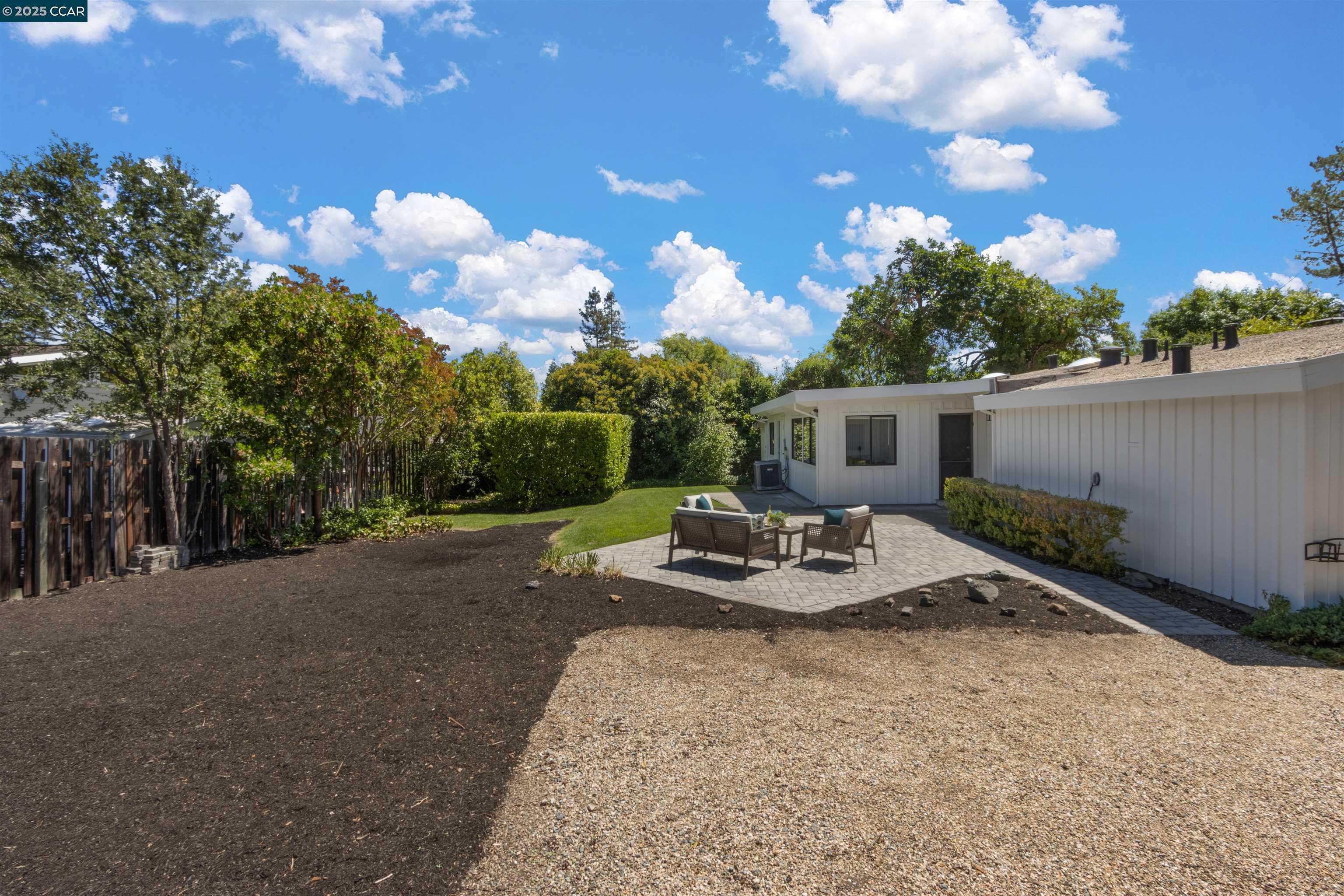 3374 Mildred Lane