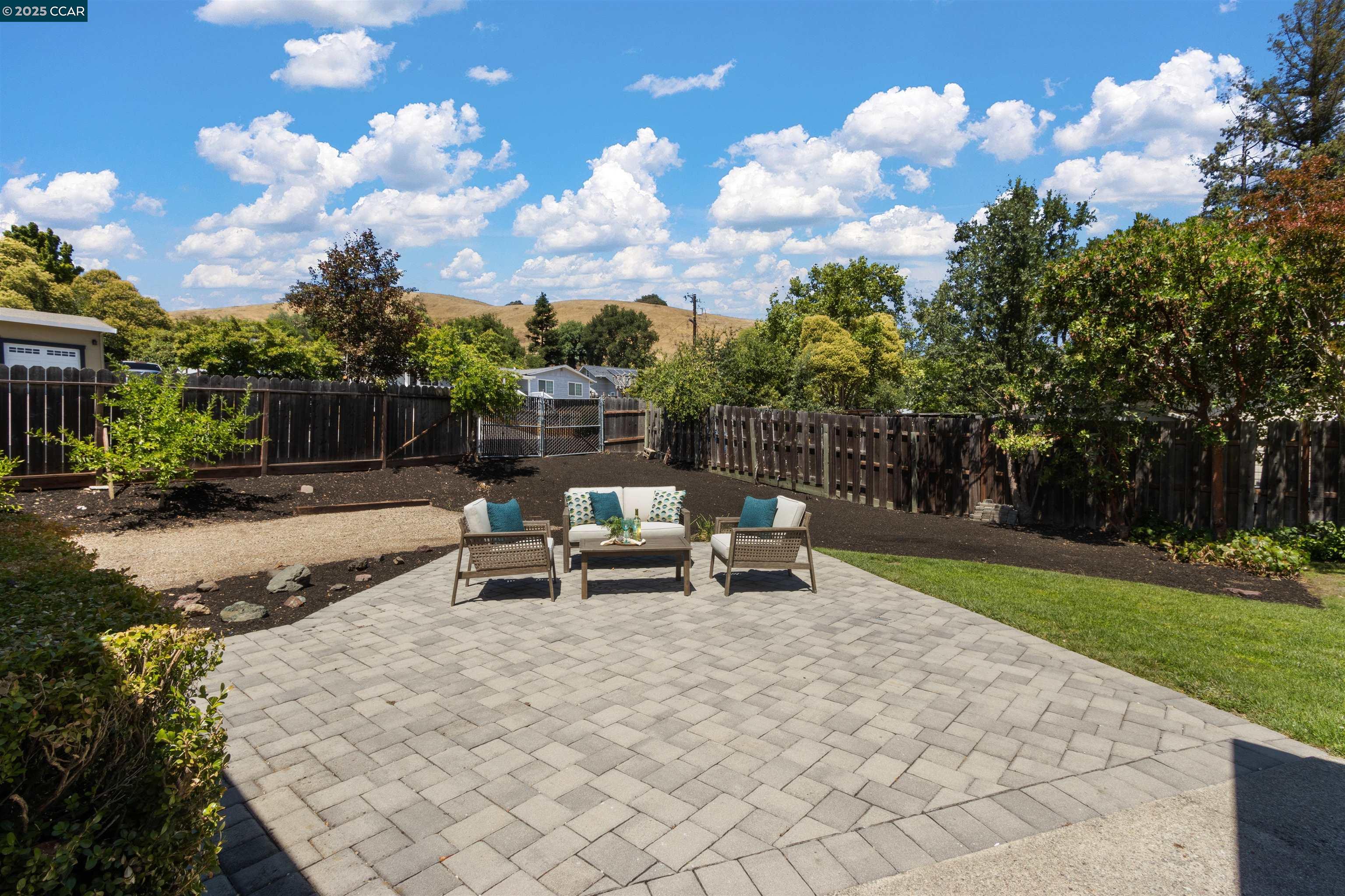 3374 Mildred Lane