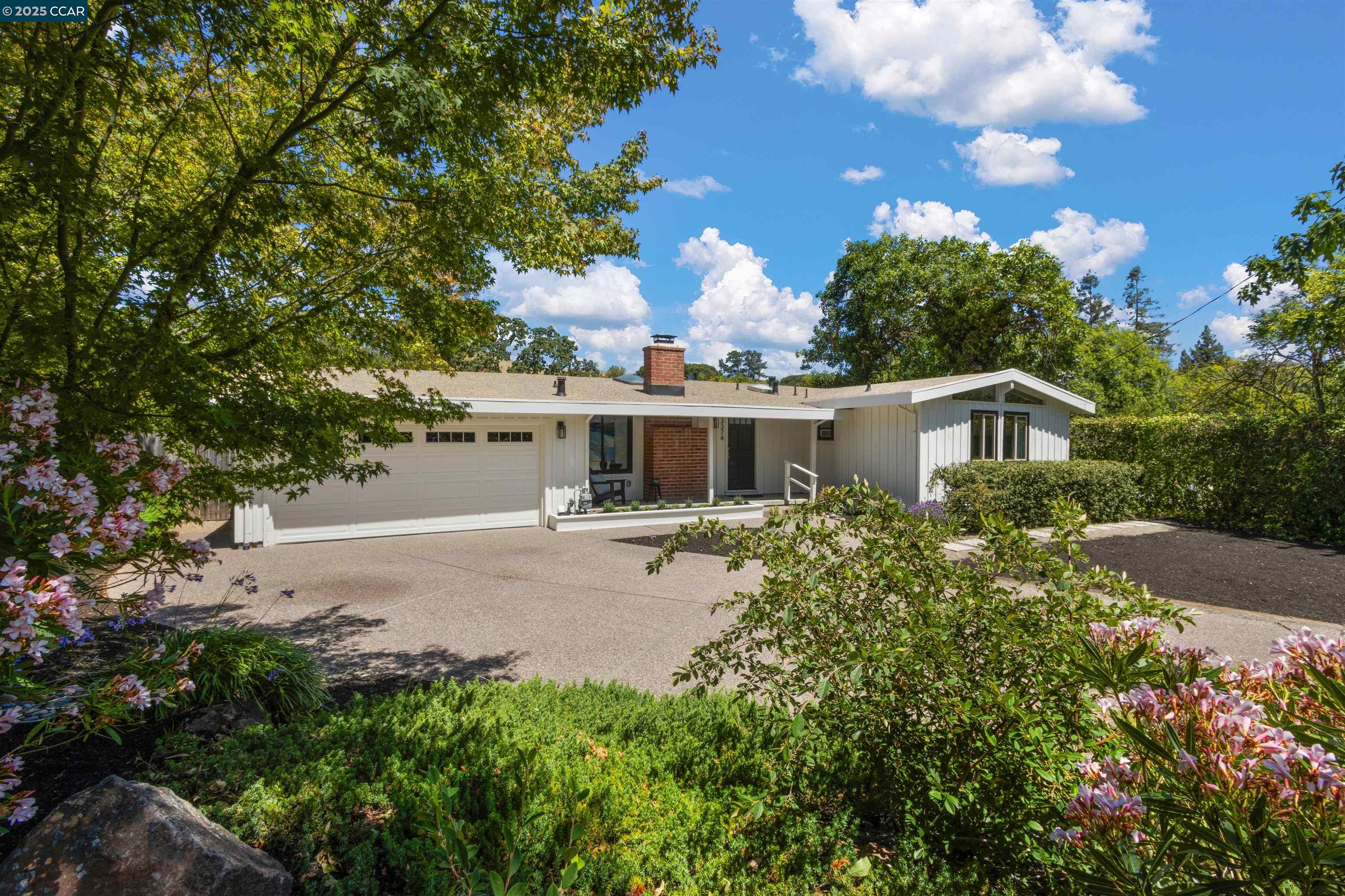 3374 Mildred Lane