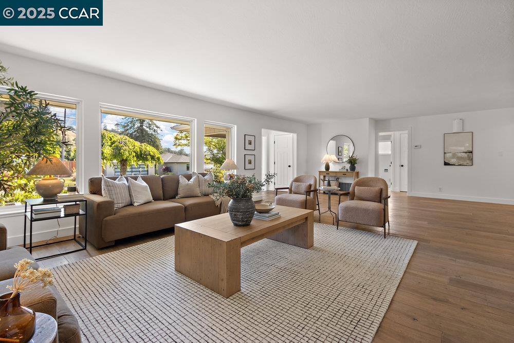 1071 Serrano Ct
