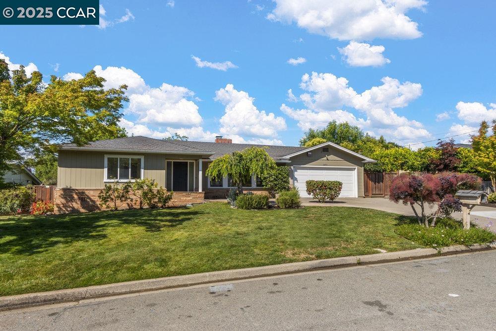 1071 Serrano Ct