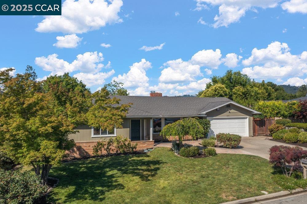 1071 Serrano Ct