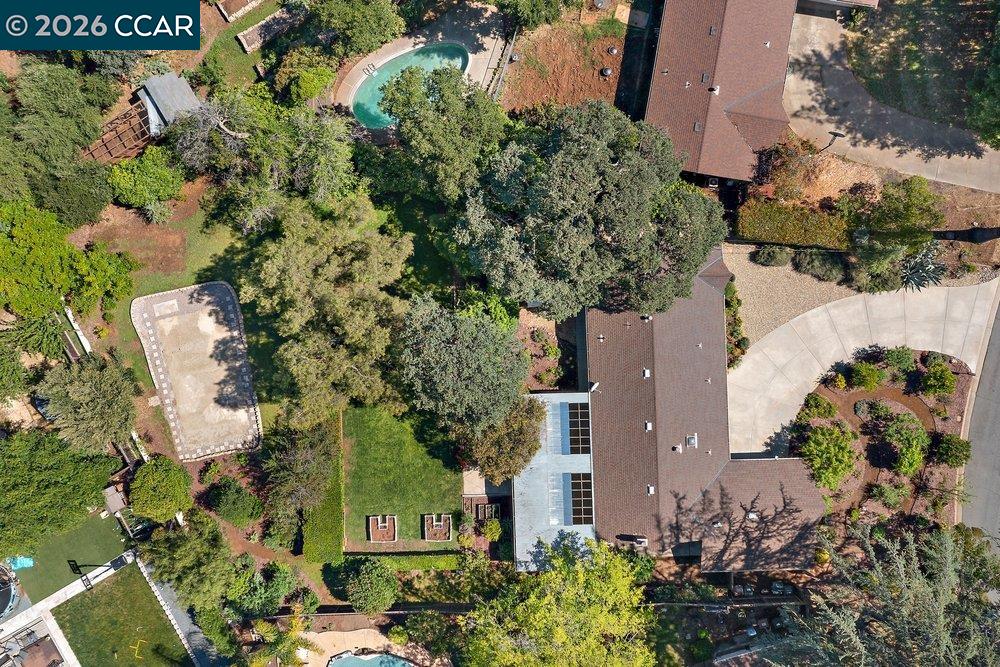 1025 Panadero Way