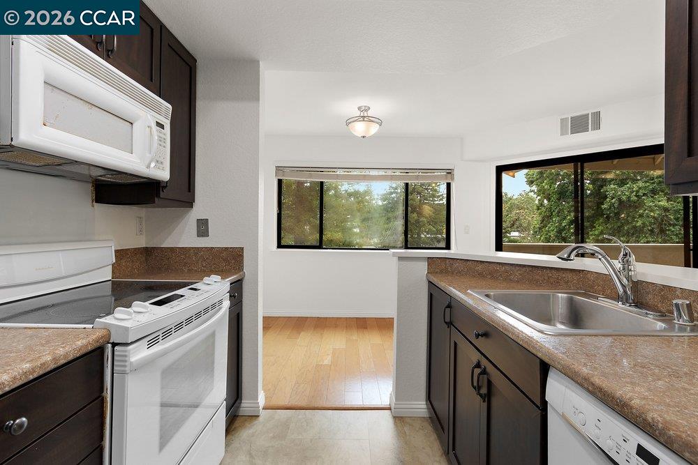 2535 Lucy Lane # B