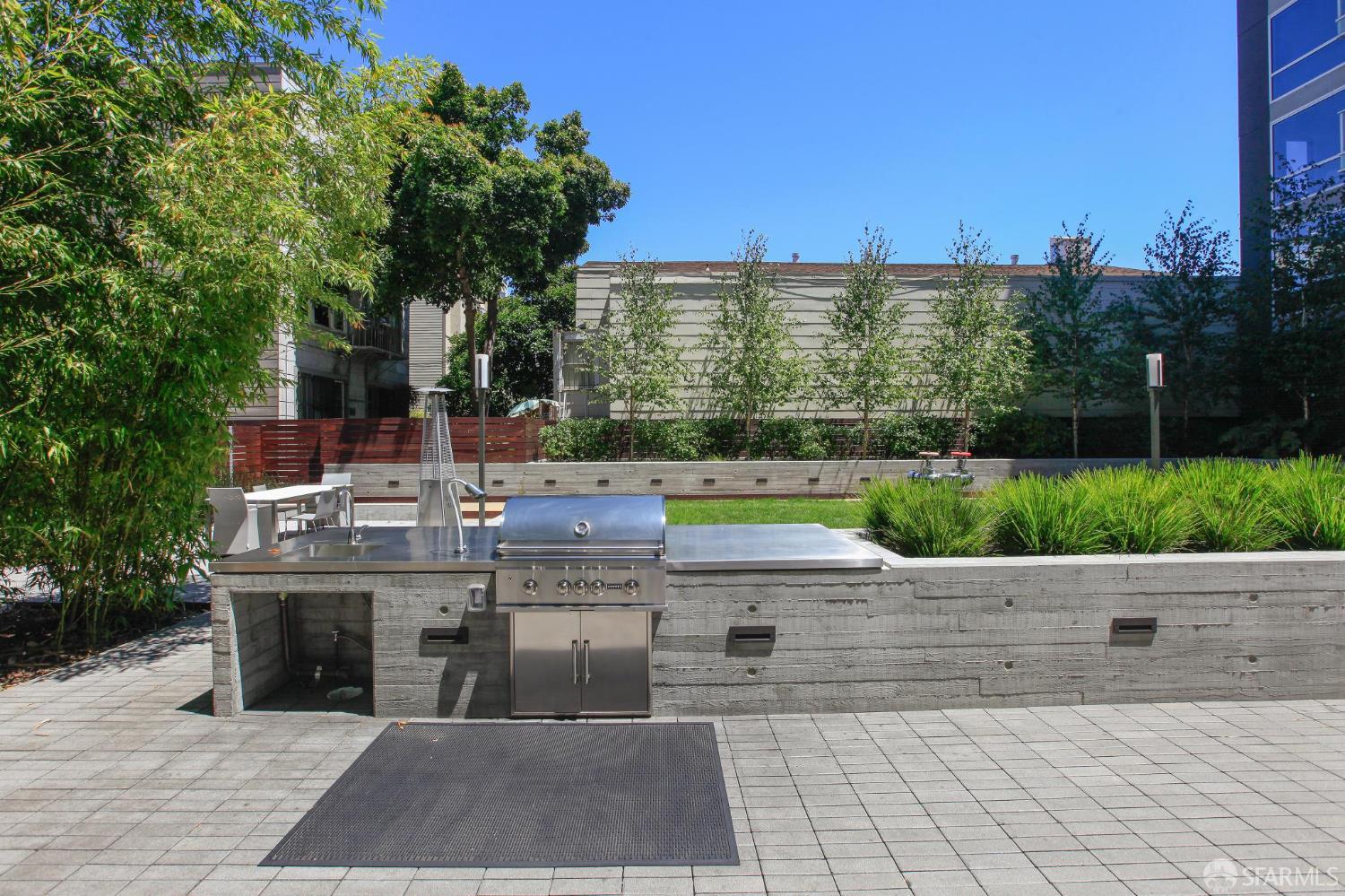 1788 Clay Street # 304