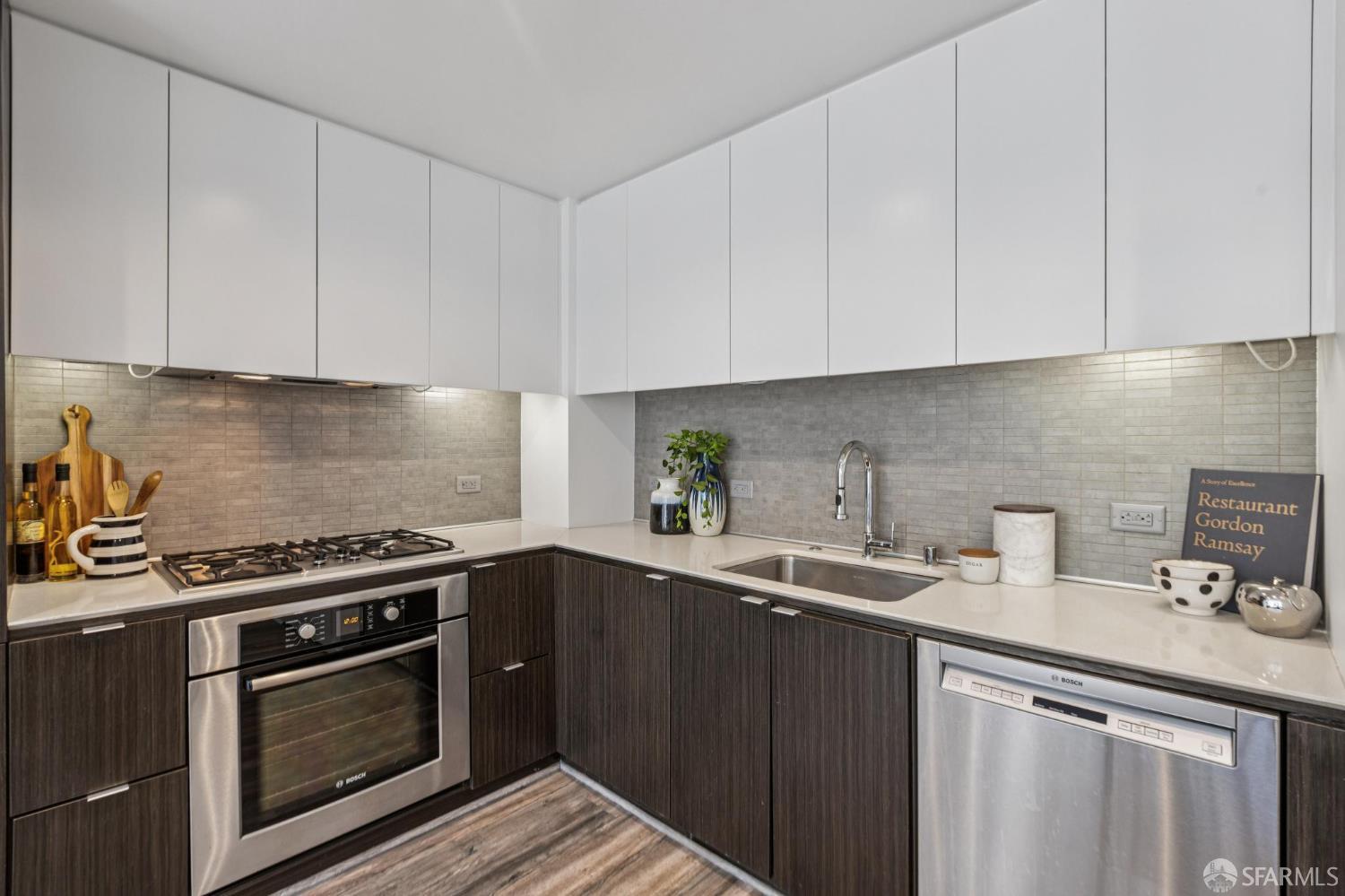 1788 Clay Street # 304