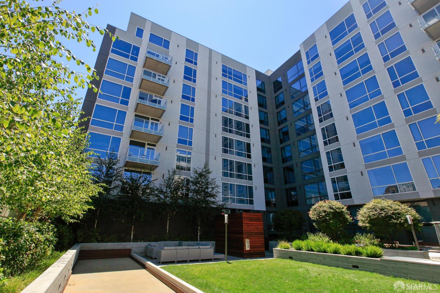 1788 Clay Street # 304