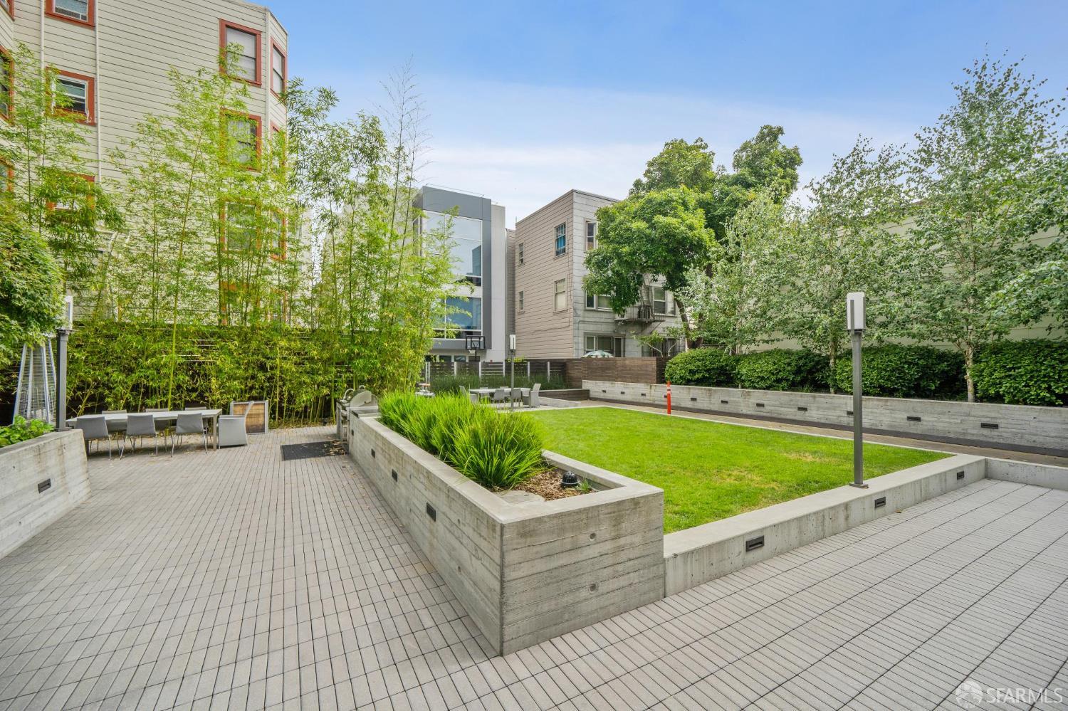 1788 Clay Street # 304