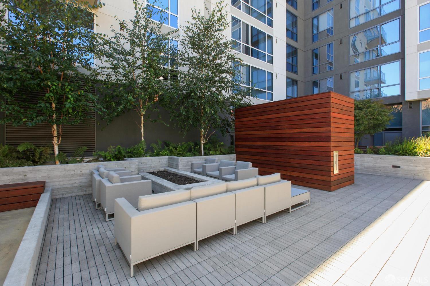 1788 Clay Street # 304