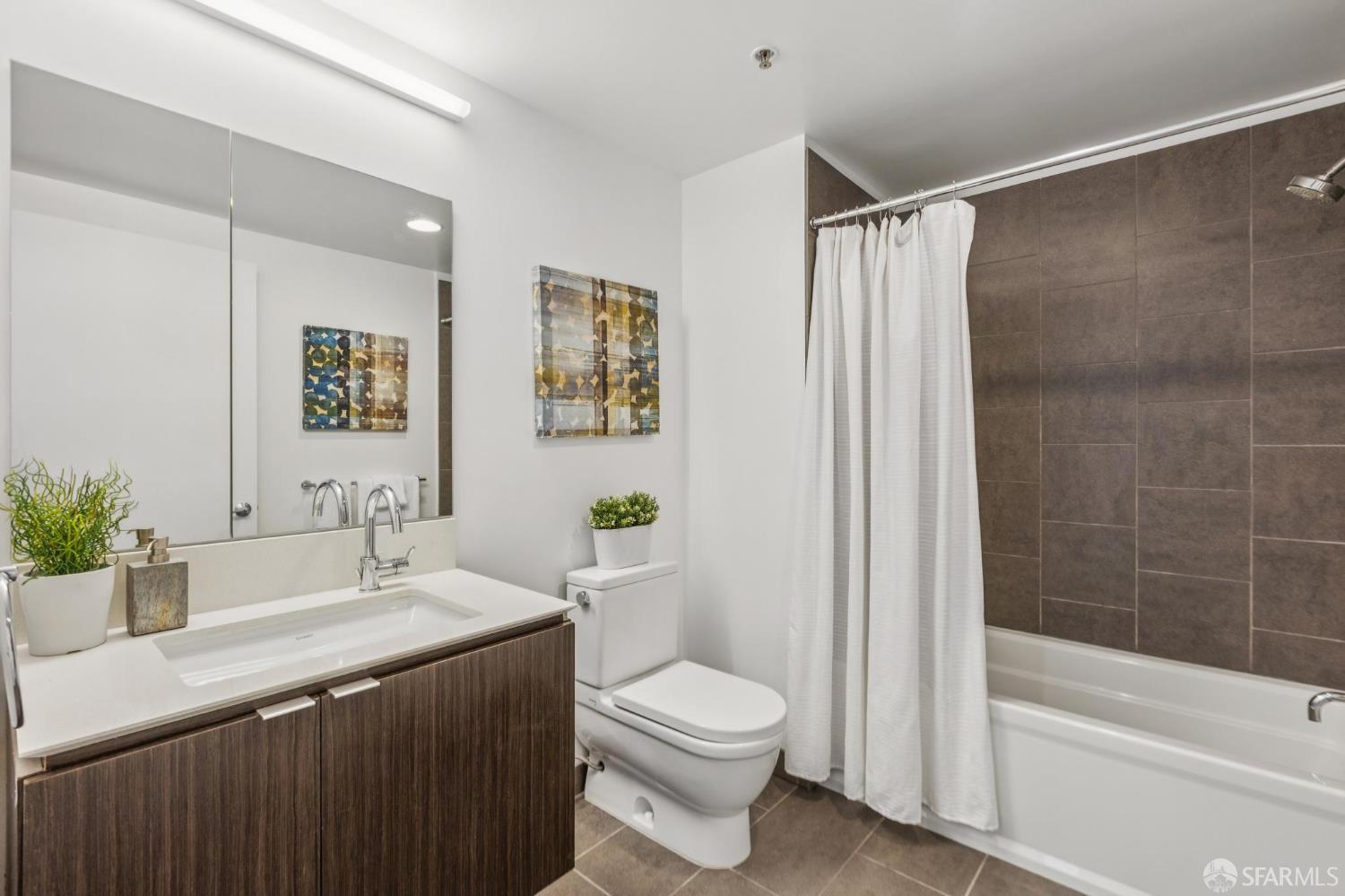 1788 Clay Street # 304