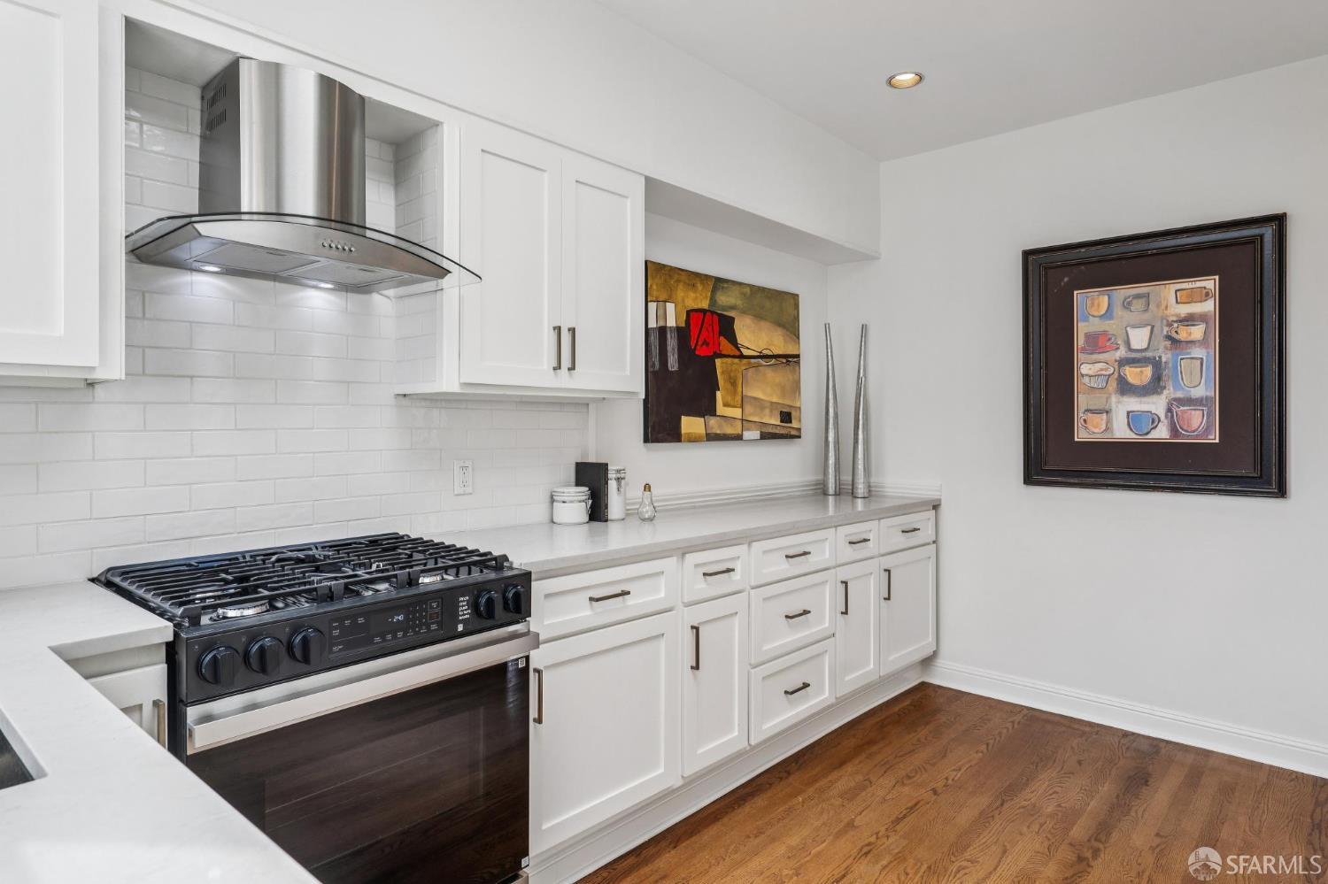 2760 Sacramento Street # 12