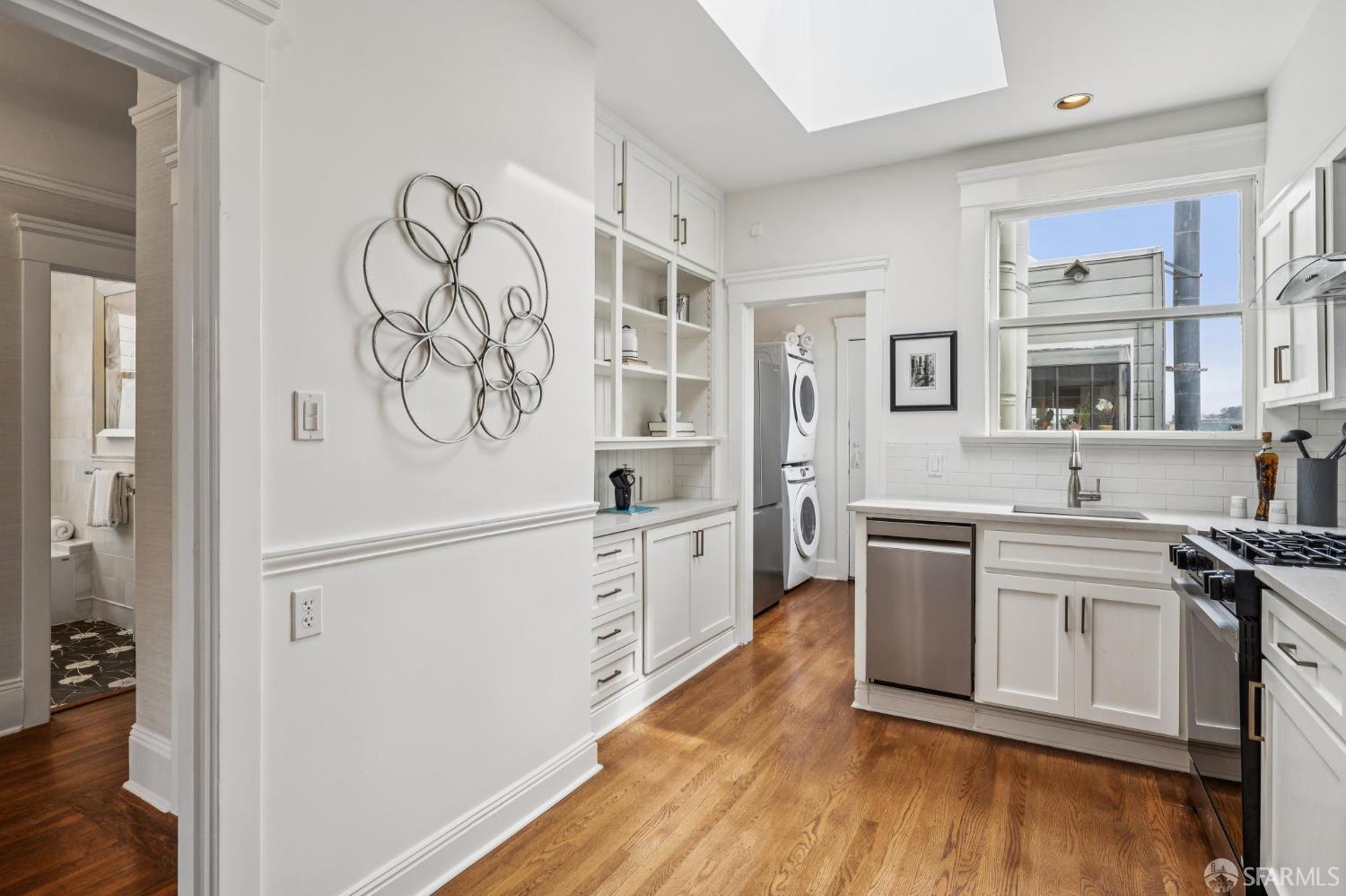 2760 Sacramento Street # 12