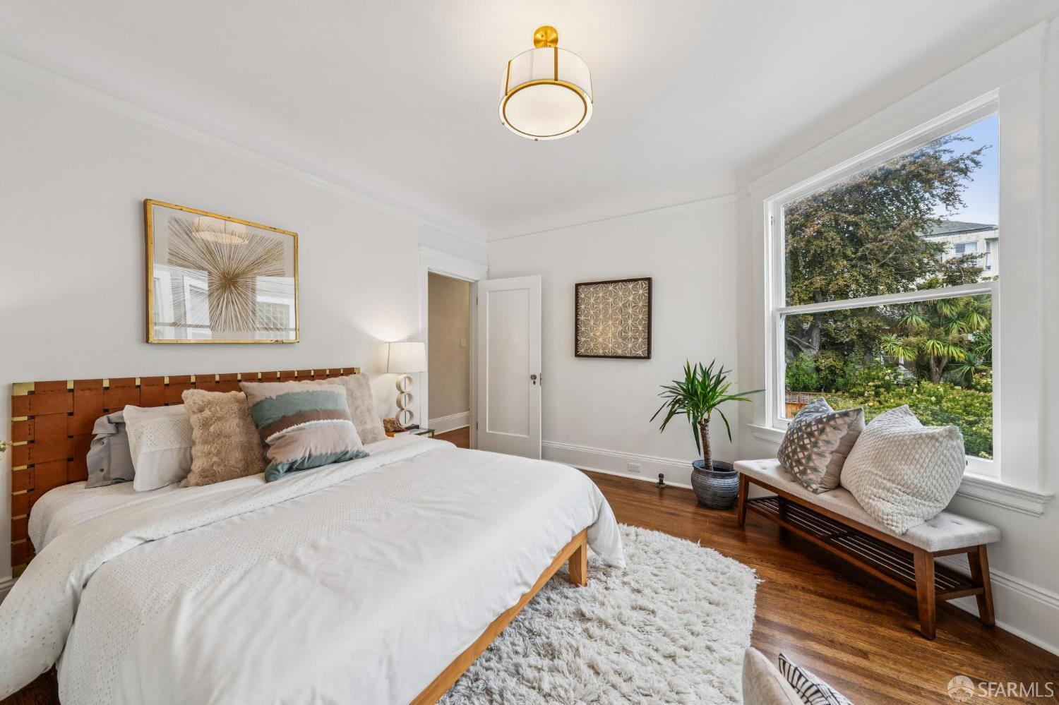 2760 Sacramento Street # 12