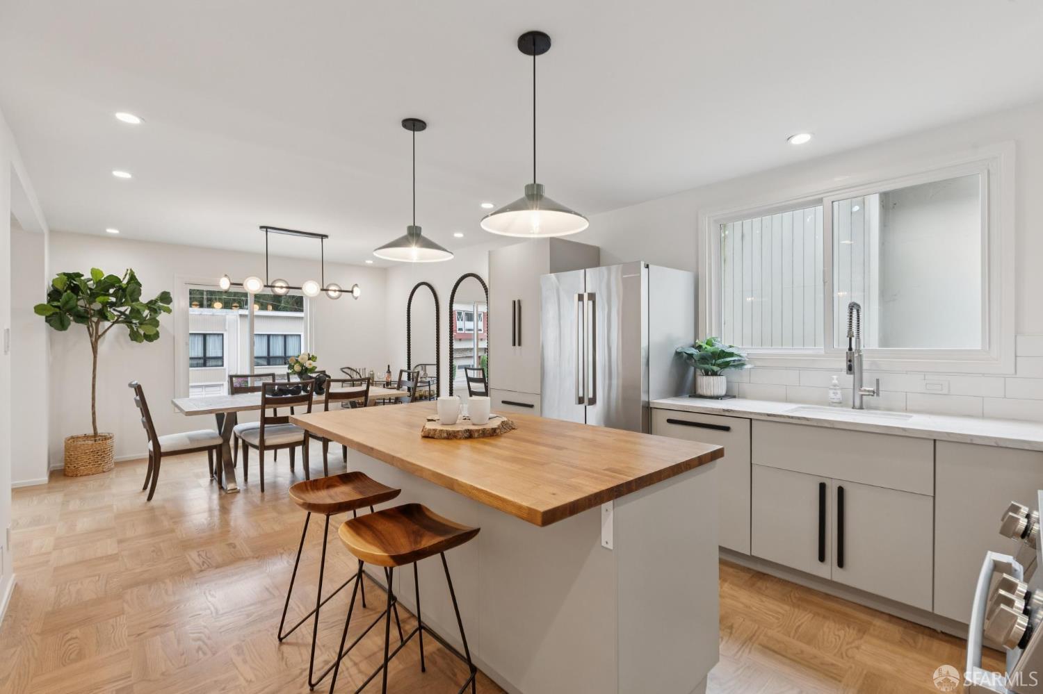 180 Forest Knolls Drive