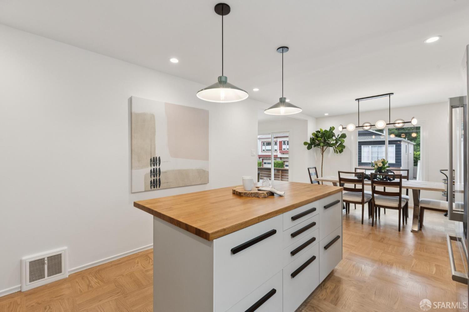 180 Forest Knolls Drive