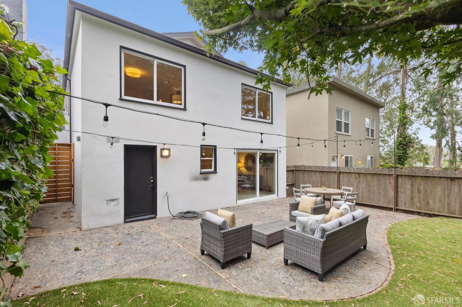 180 Forest Knolls Drive