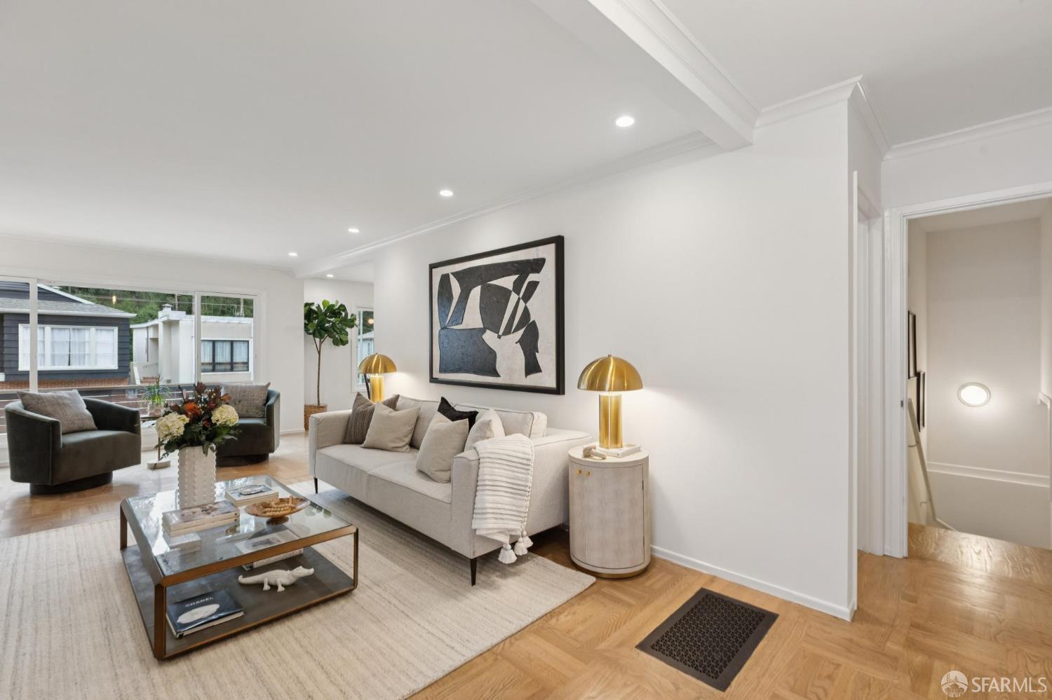 180 Forest Knolls Drive