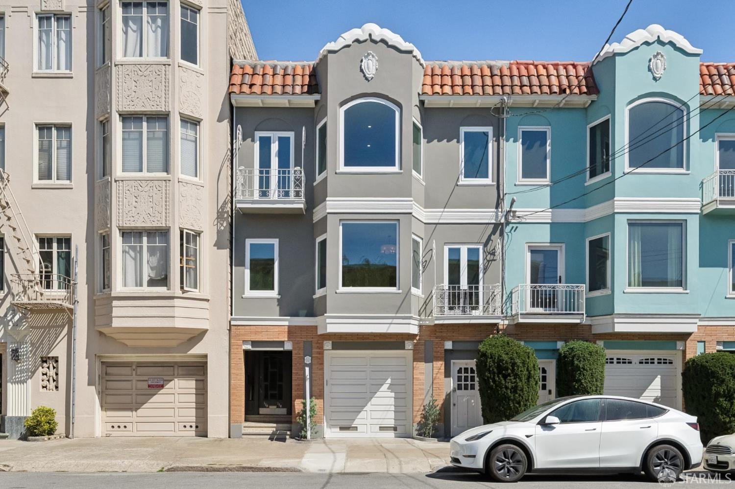 176-178 Parker Avenue
