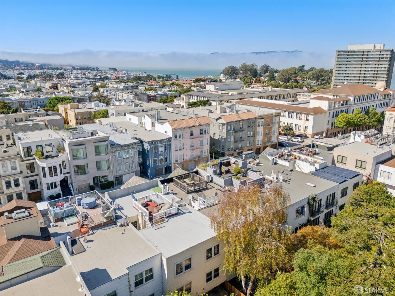 2822 Polk Street