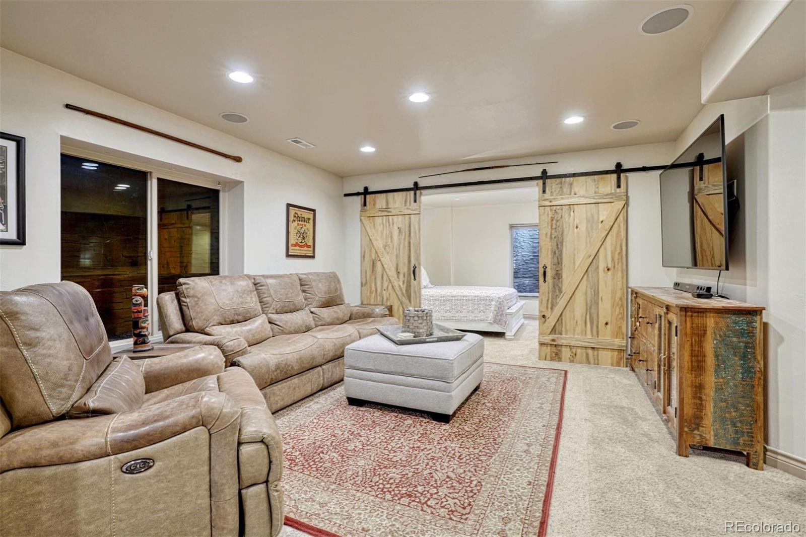 3016 Breezy Lane