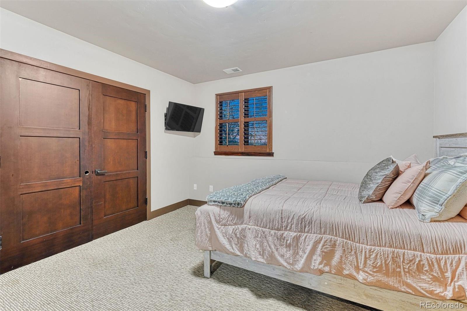 37910 Winook Circle