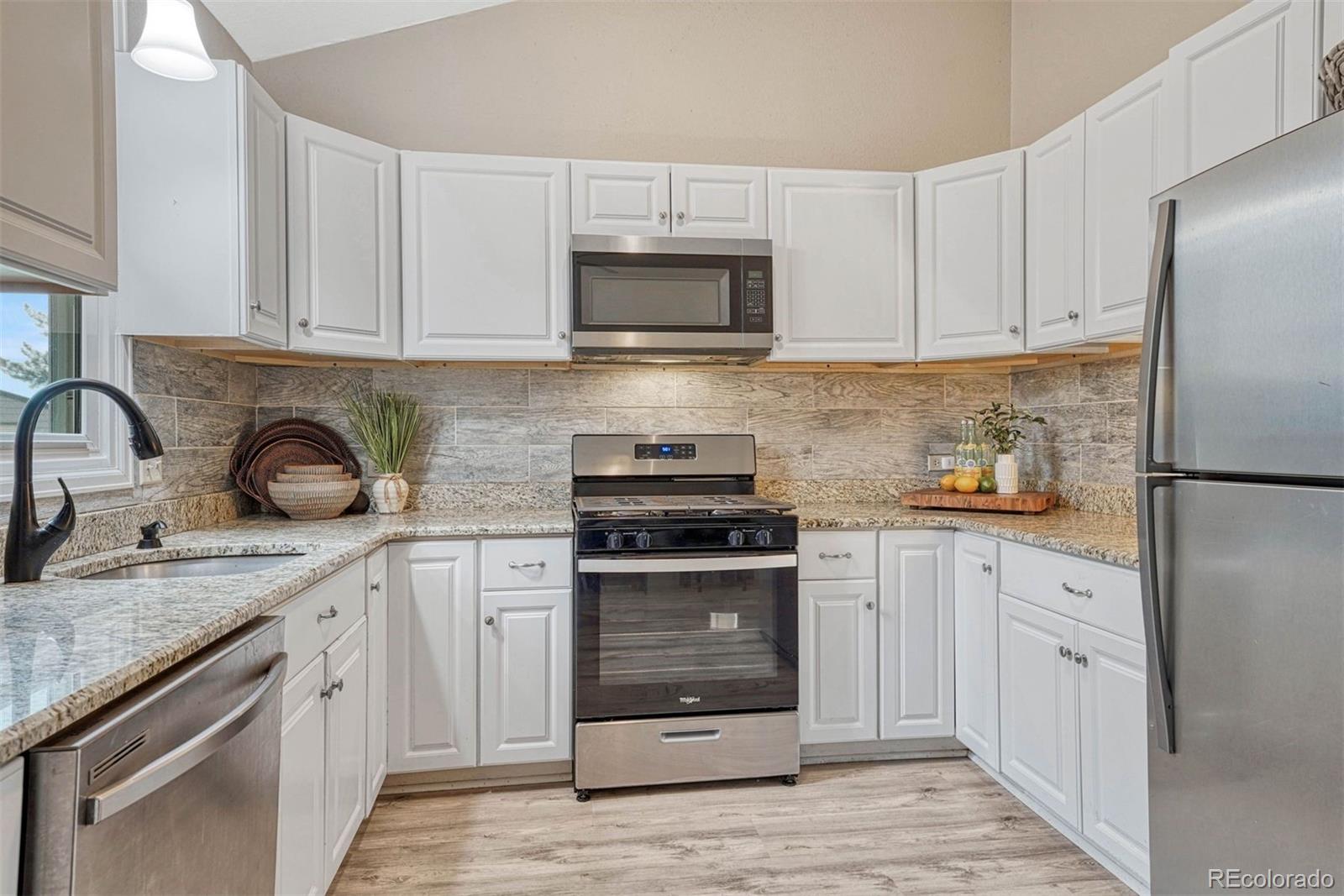 36700 Mossberg Court