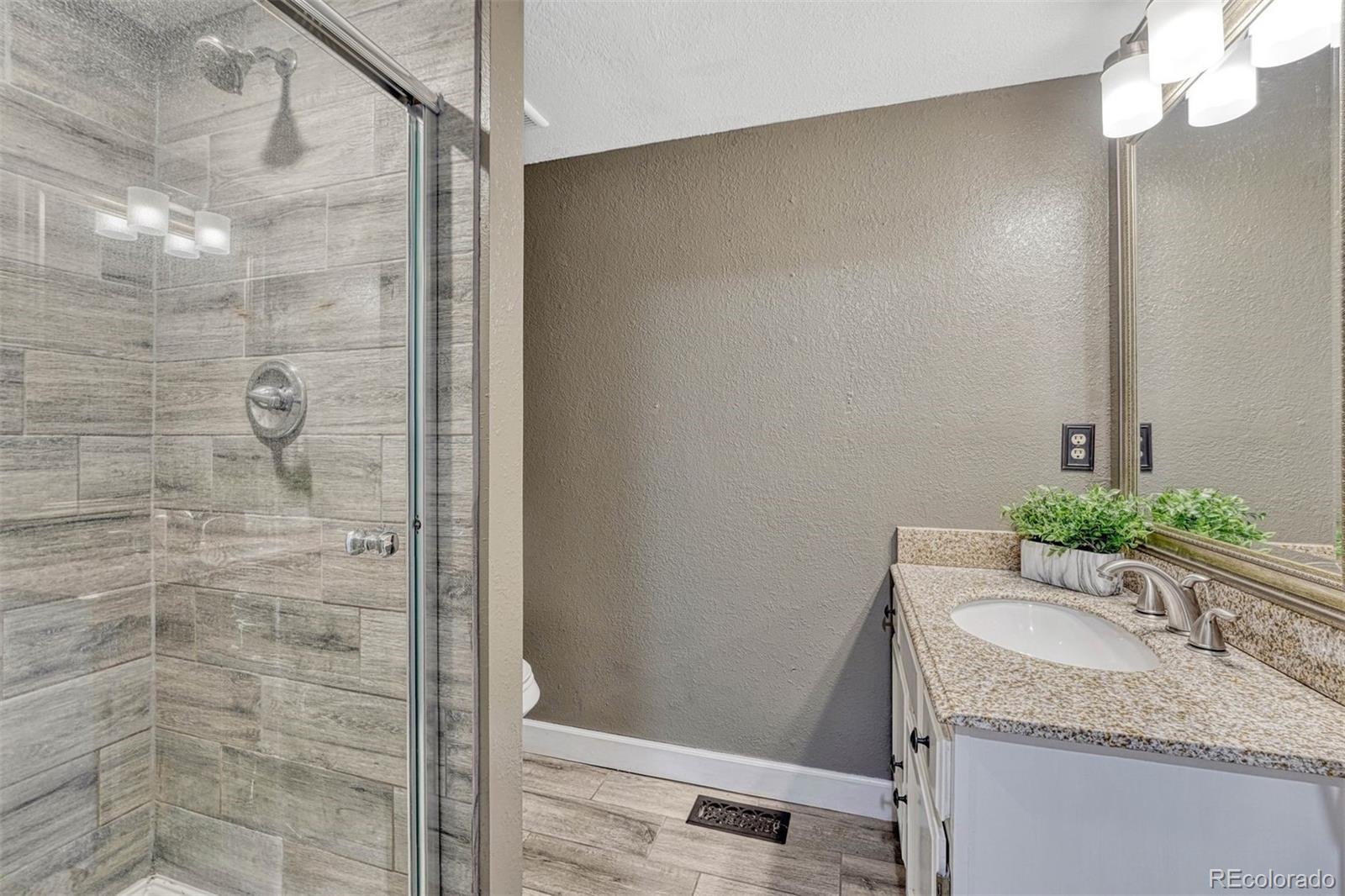 36700 Mossberg Court