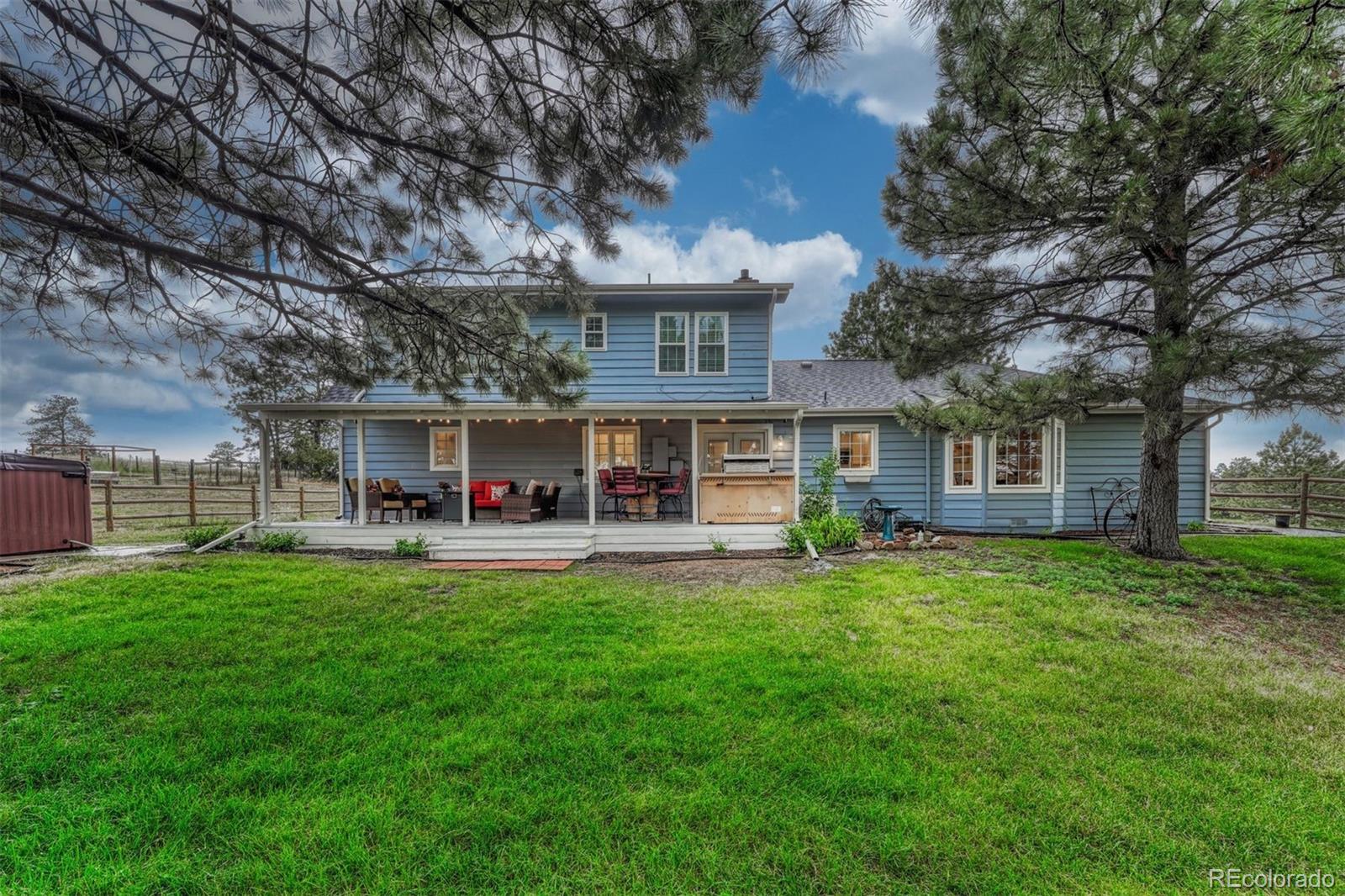 10588 Holden Circle