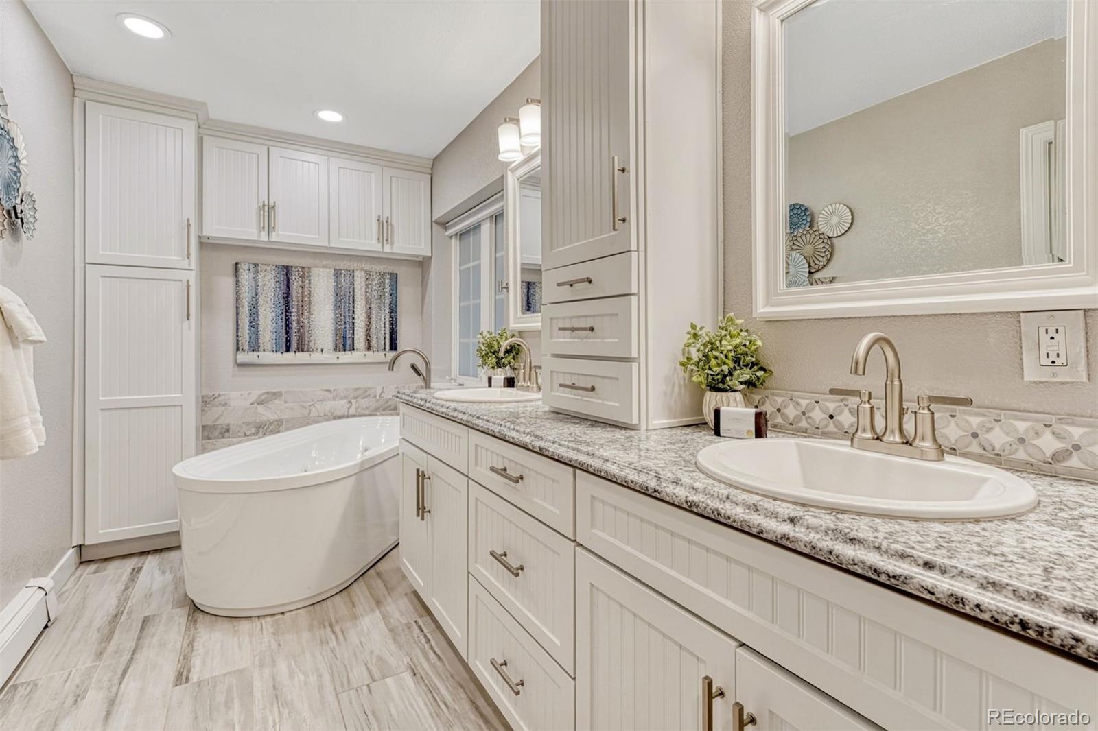 10588 Holden Circle