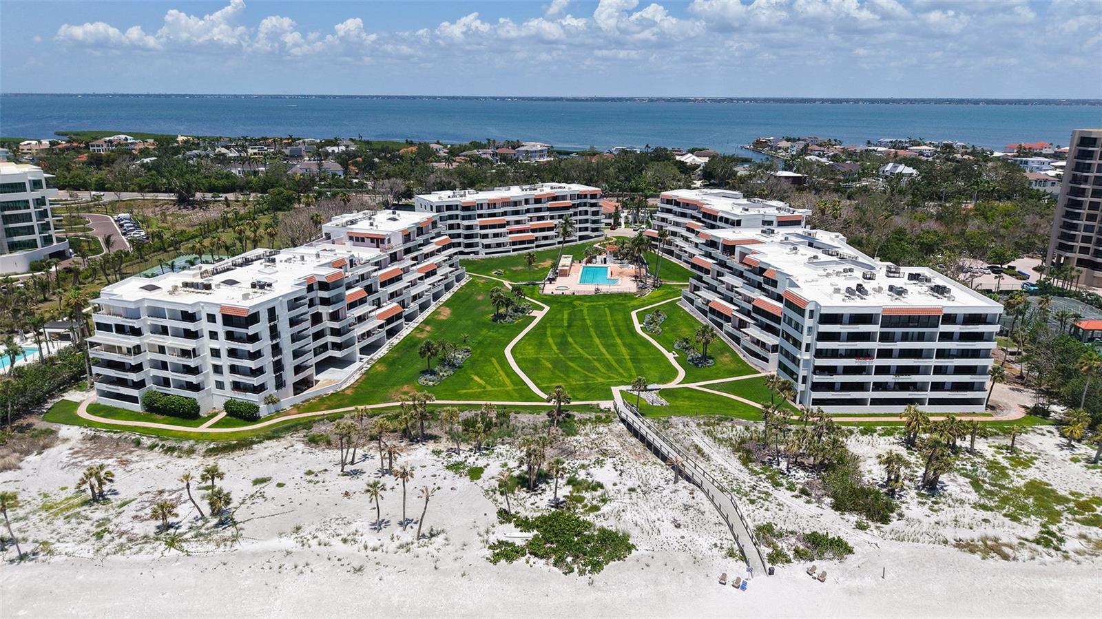 1465 GULF OF MEXICO DR #502