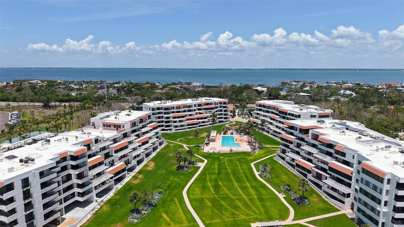 1465 GULF OF MEXICO DR #502