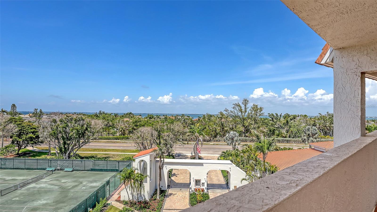 1465 GULF OF MEXICO DR #502