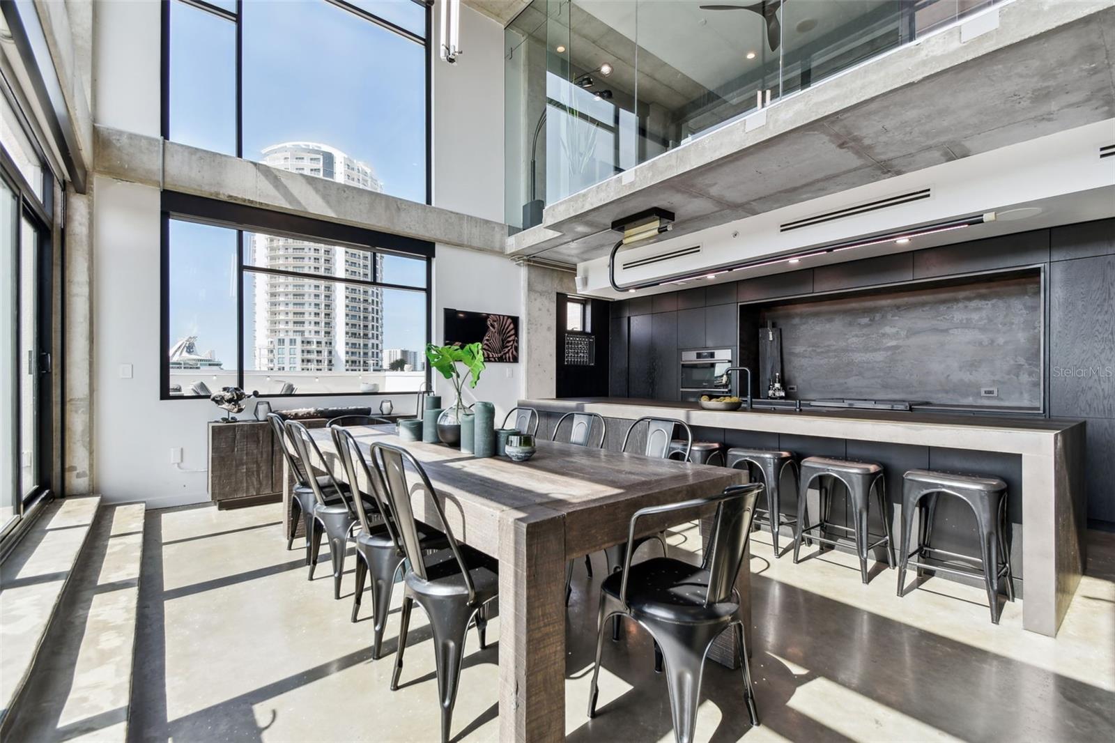 101 S 12TH ST #612