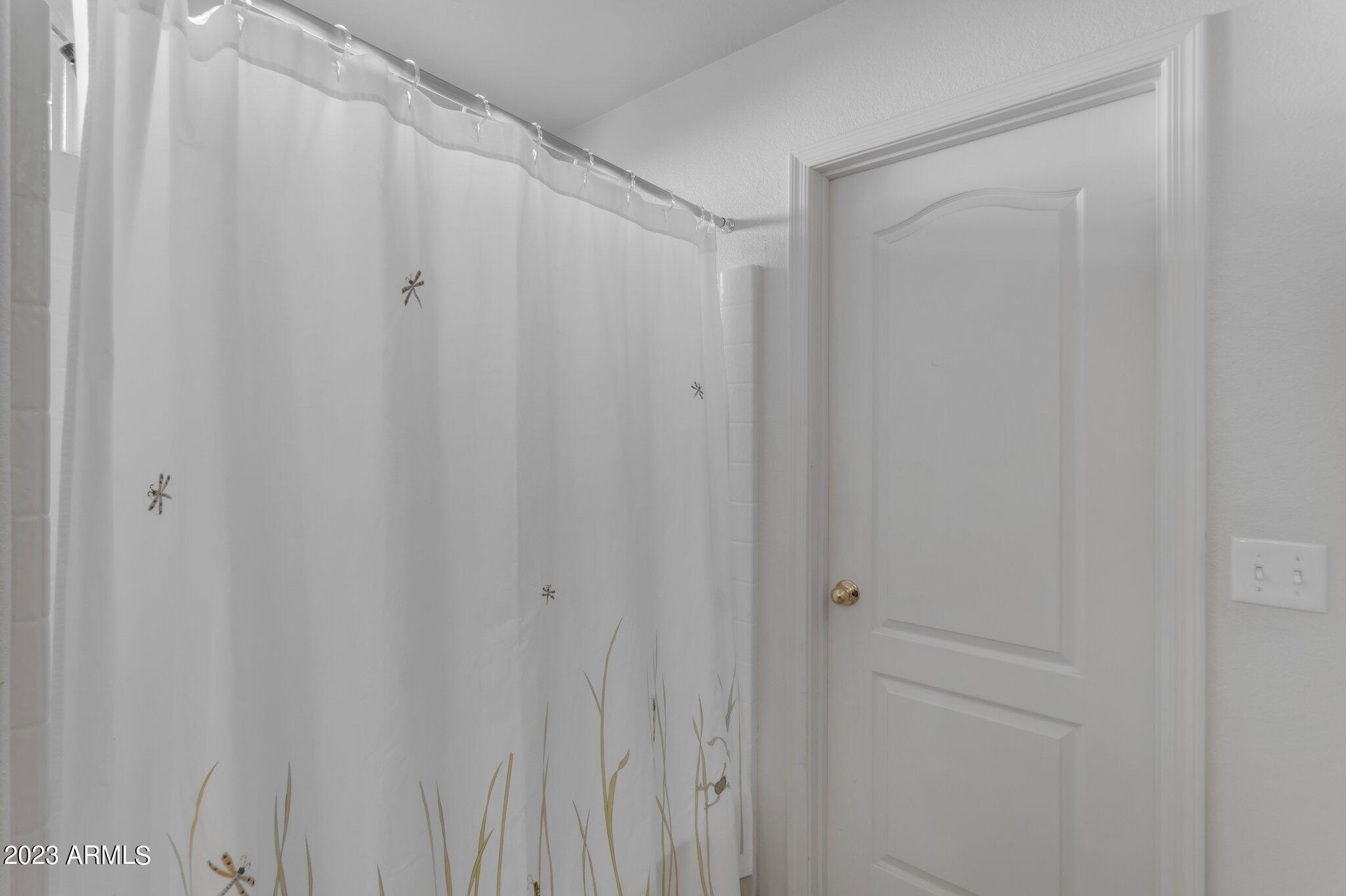 1316 E ROSEMARY Trail