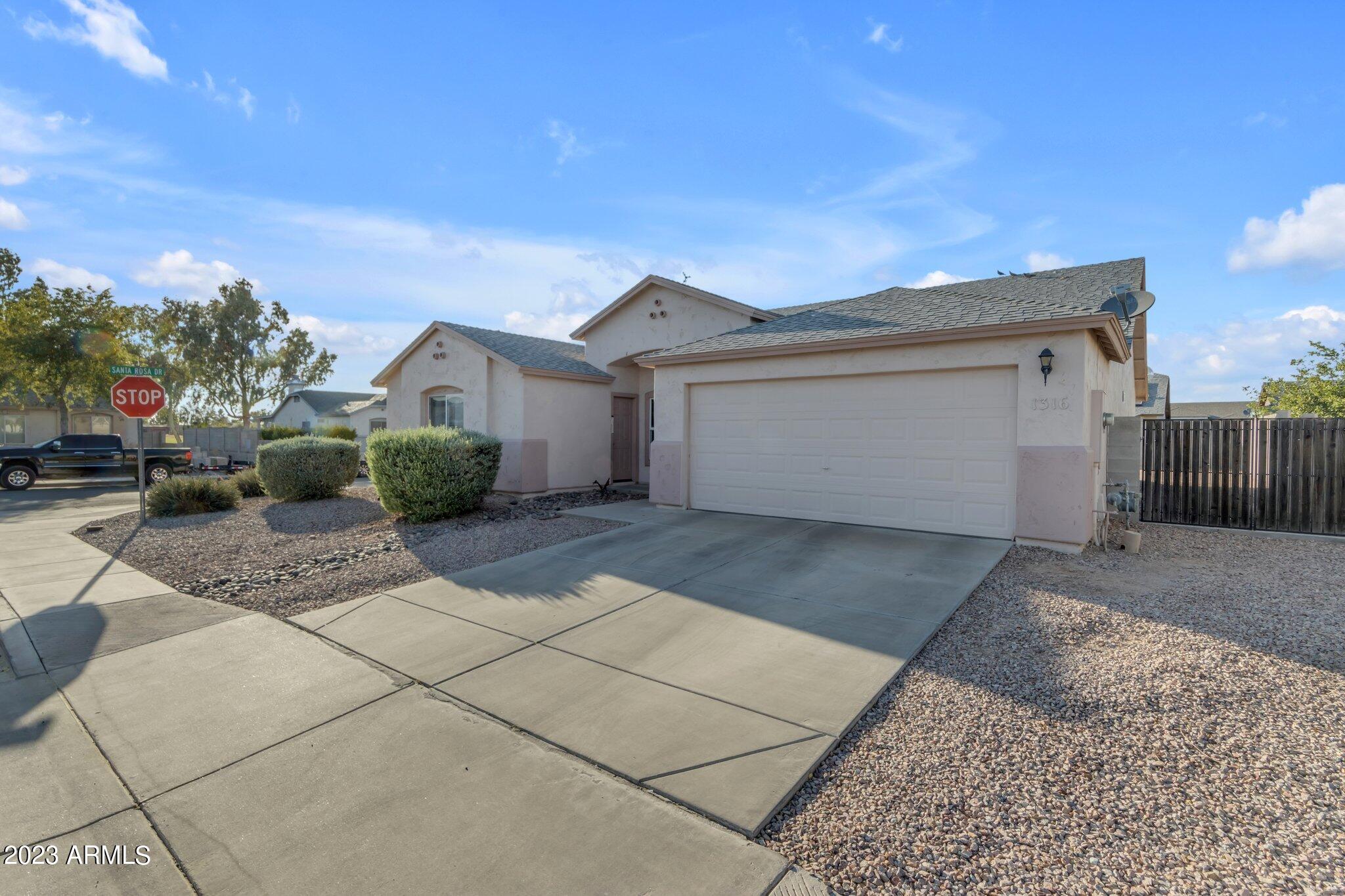 1316 E ROSEMARY Trail