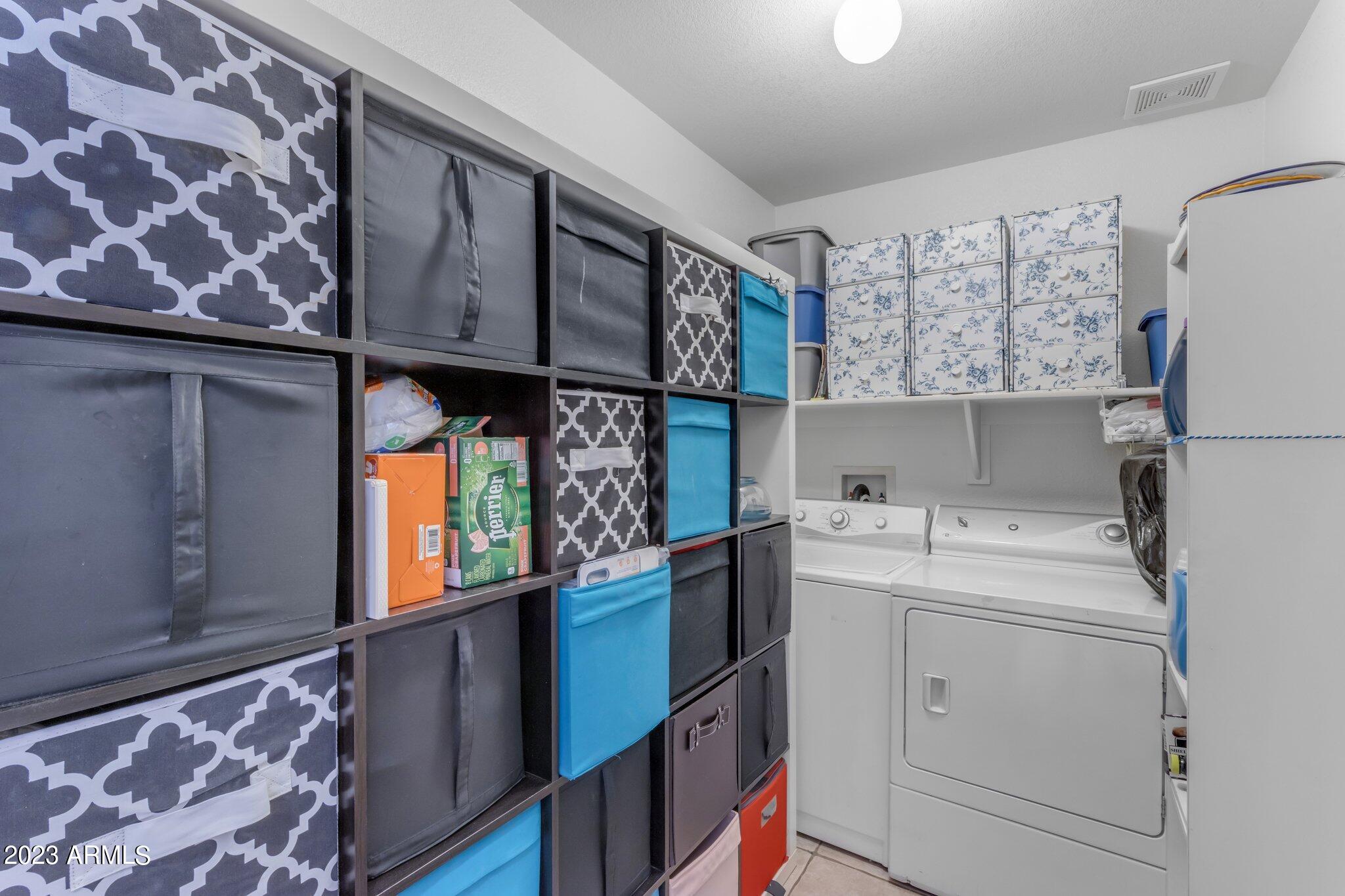 1316 E ROSEMARY Trail