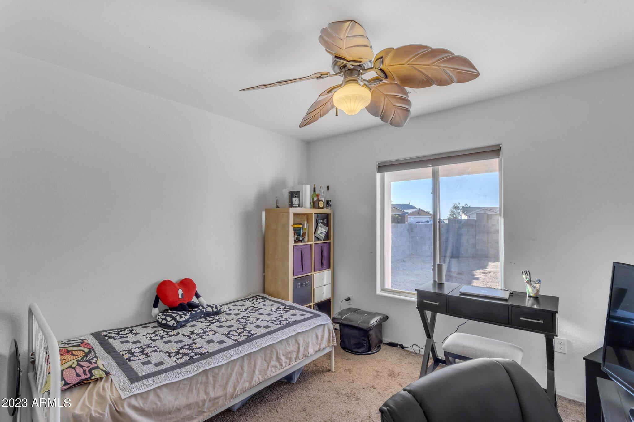1316 E ROSEMARY Trail