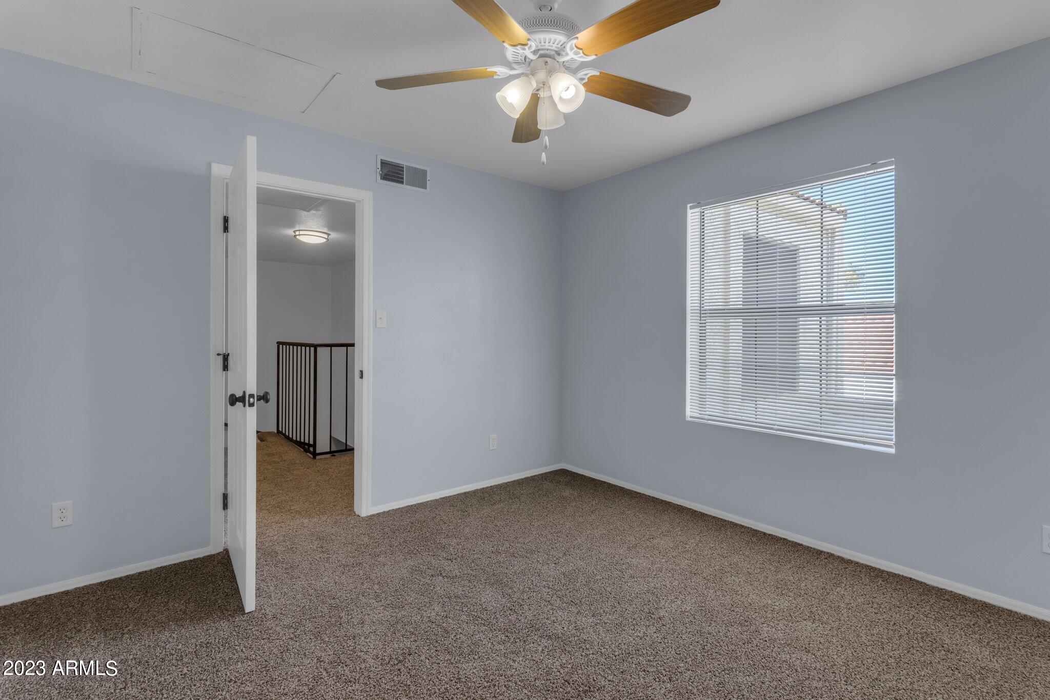 15801 N 29TH Street Unit: 11